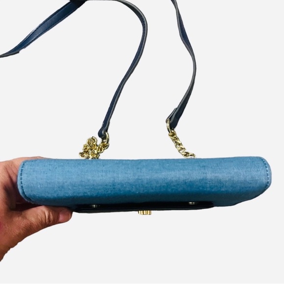 Crown and Ivy Small Crossbody Beautiful Blues; Gold w/Leather Strap NWOT - Picture 5 of 8
